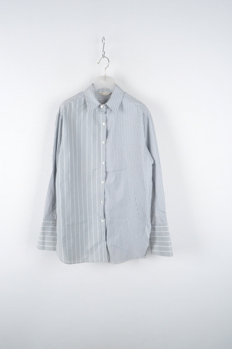프리사이즈 KELLY DONAHUE 흰색 세로줄 회색 계열 면혼방 롱 셔츠(재고정리1)